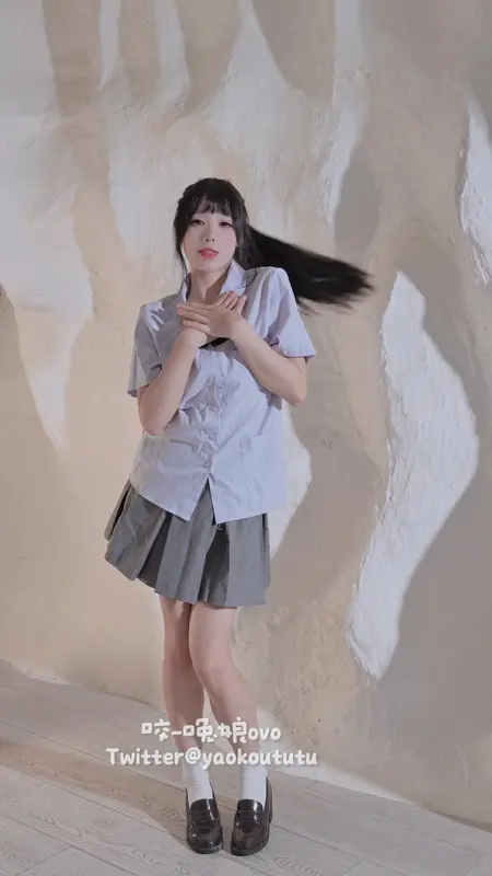 盒岛1800目标奖励『I LOVE U』 - 咬一口兔娘